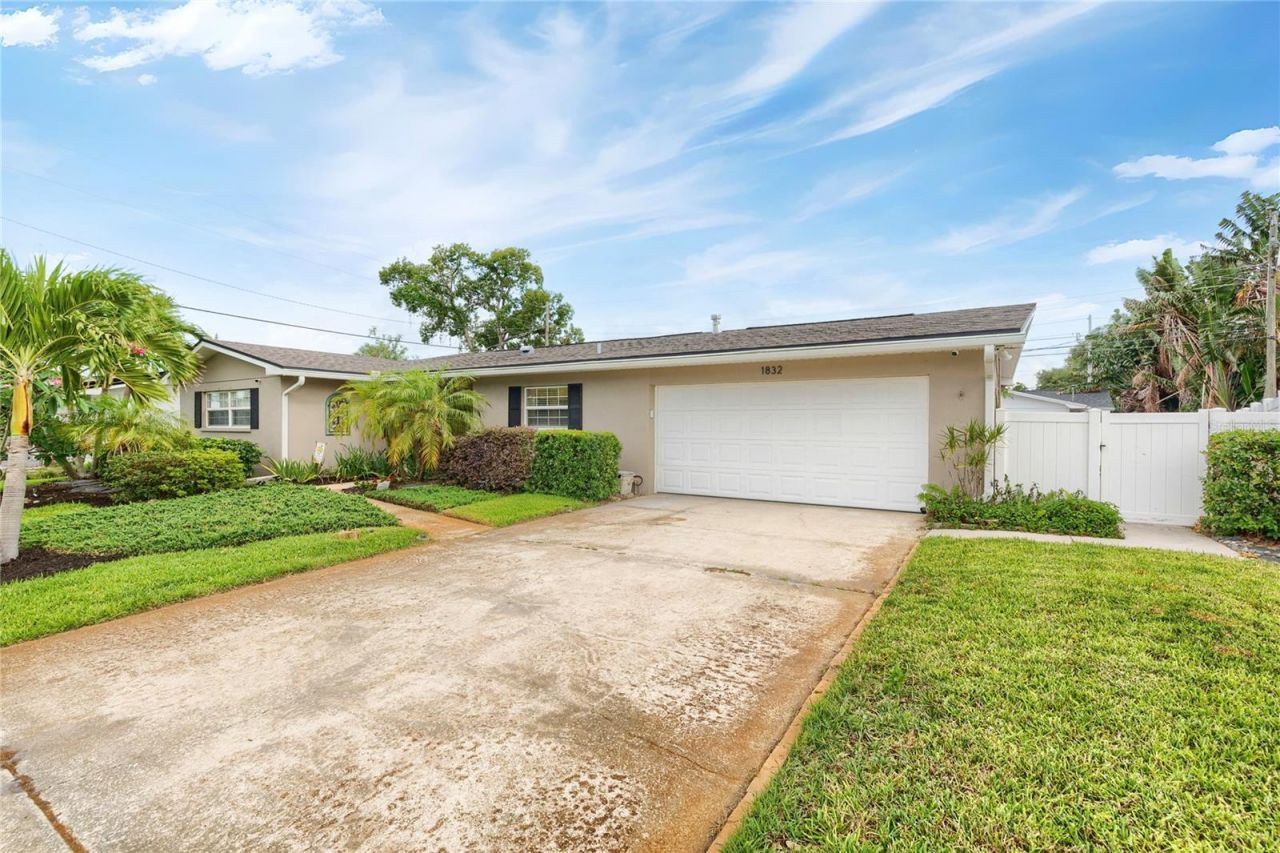 1832 69th Avenue S, Saint Petersburg, FL 33712 Photo
