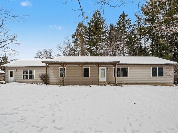 772 39th Street, Allegan, MI 49010