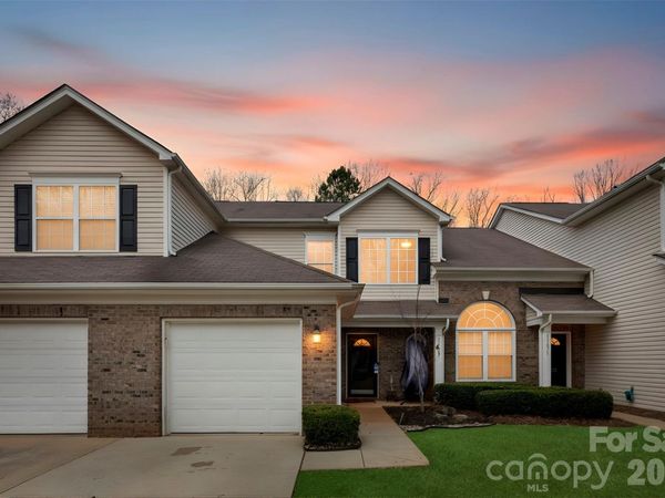 11667 Stockdale Court, Pineville, NC 28134