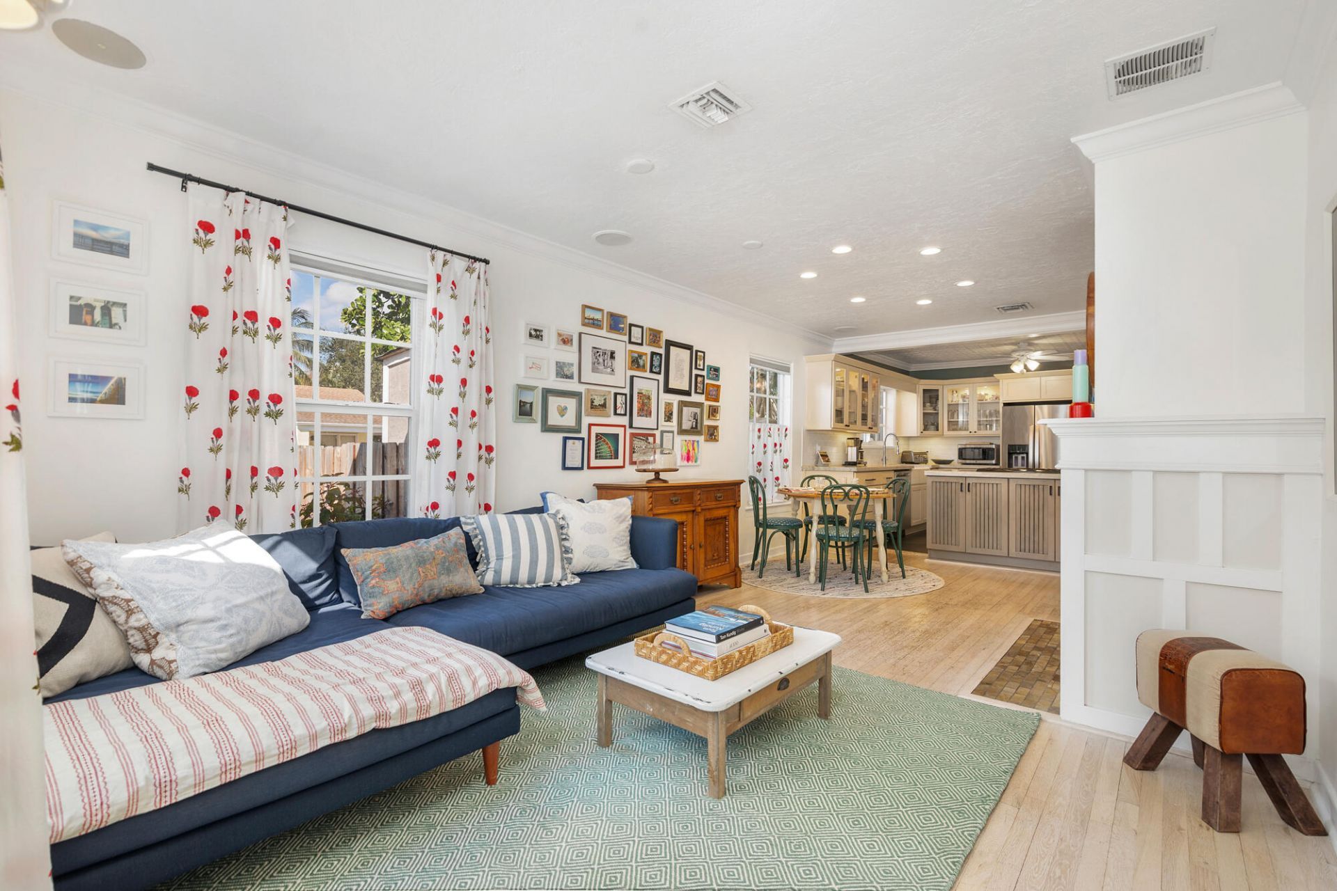 859 Sunset Road, West Palm Beach, FL 33401 Photo