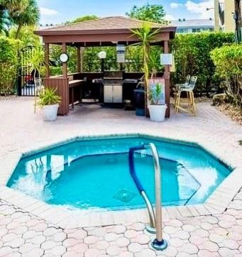 5300 NE 24th Terrace, Unit 303C, Fort Lauderdale, FL 33308 Photo