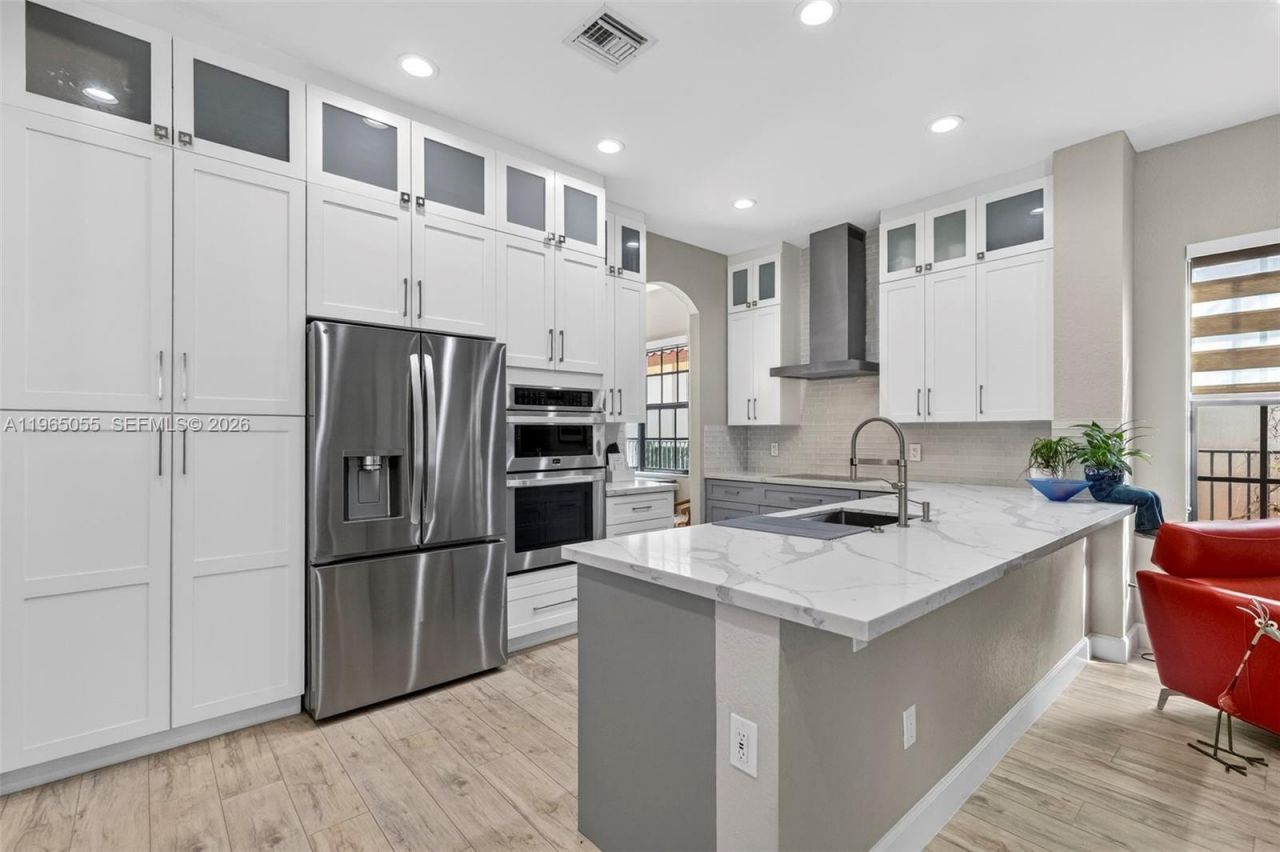 8782 NW 41st St, Cooper City, FL 33024 Photo