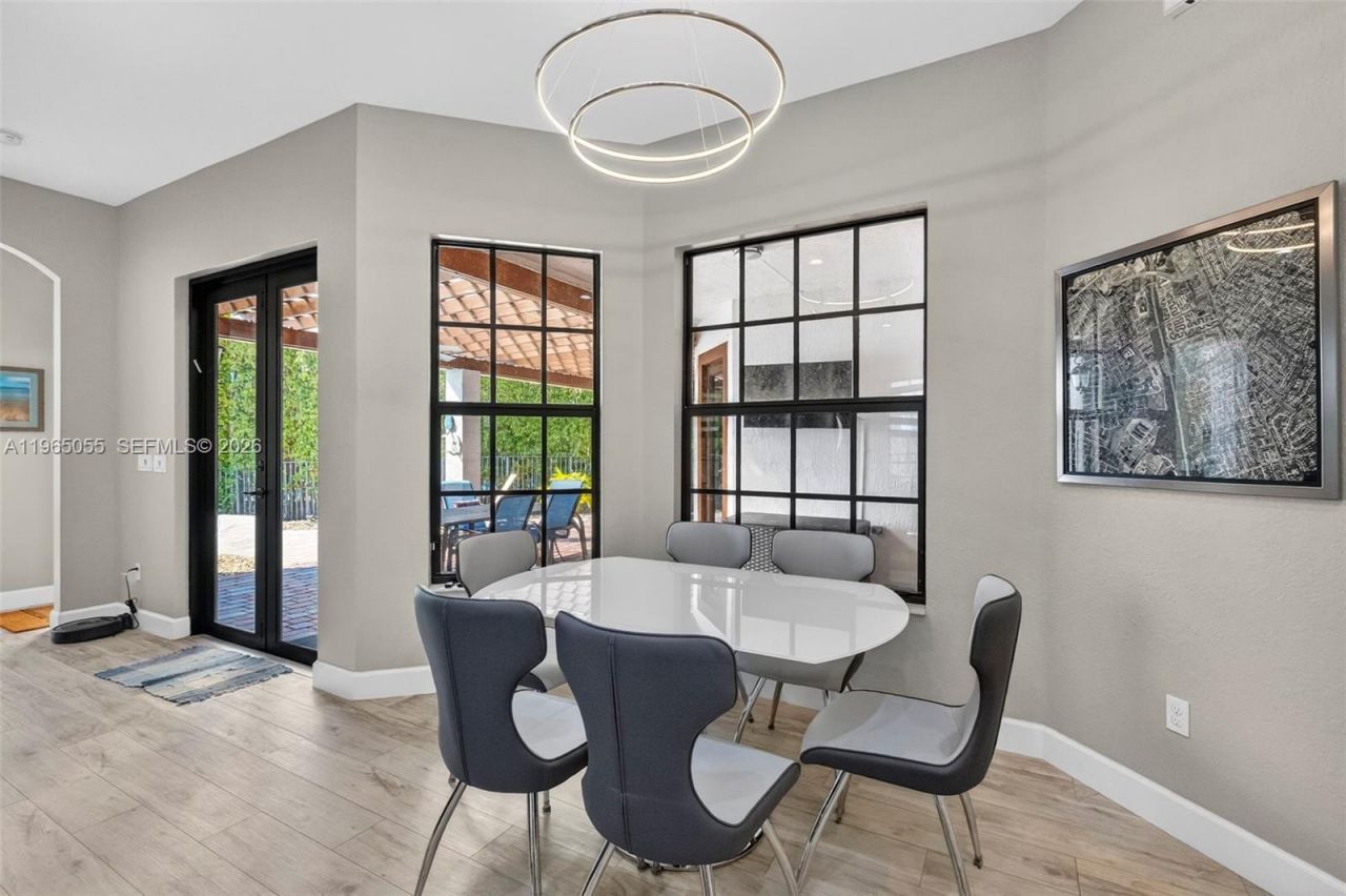 8782 NW 41st St, Cooper City, FL 33024 Photo