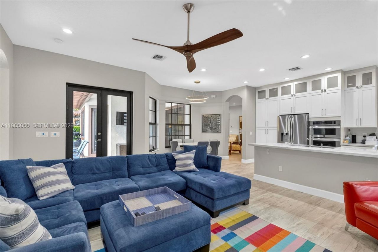 8782 NW 41st St, Cooper City, FL 33024 Photo