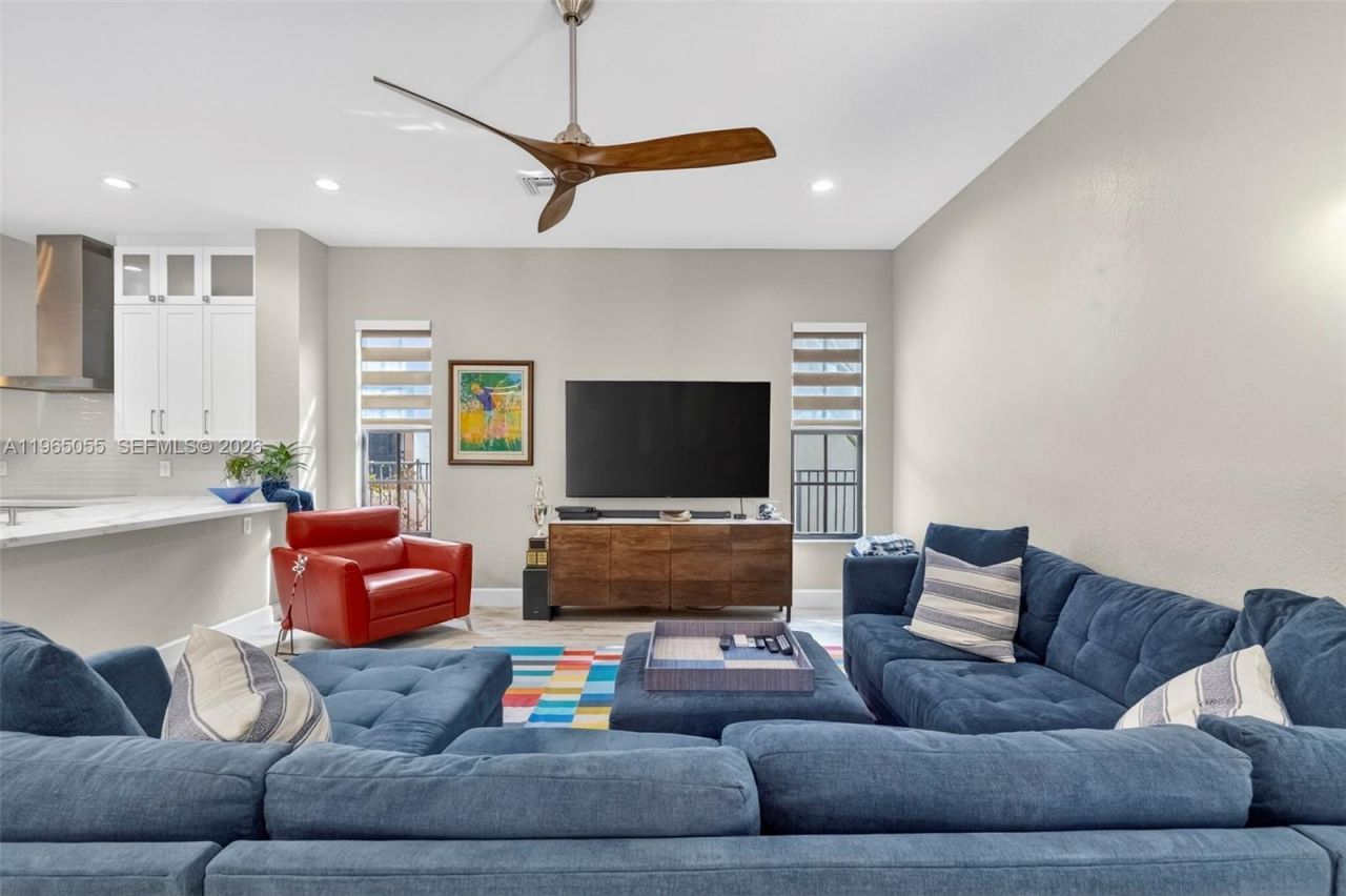 8782 NW 41st St, Cooper City, FL 33024 Photo