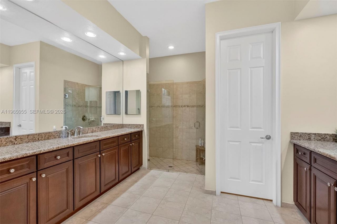 8782 NW 41st St, Cooper City, FL 33024 Photo