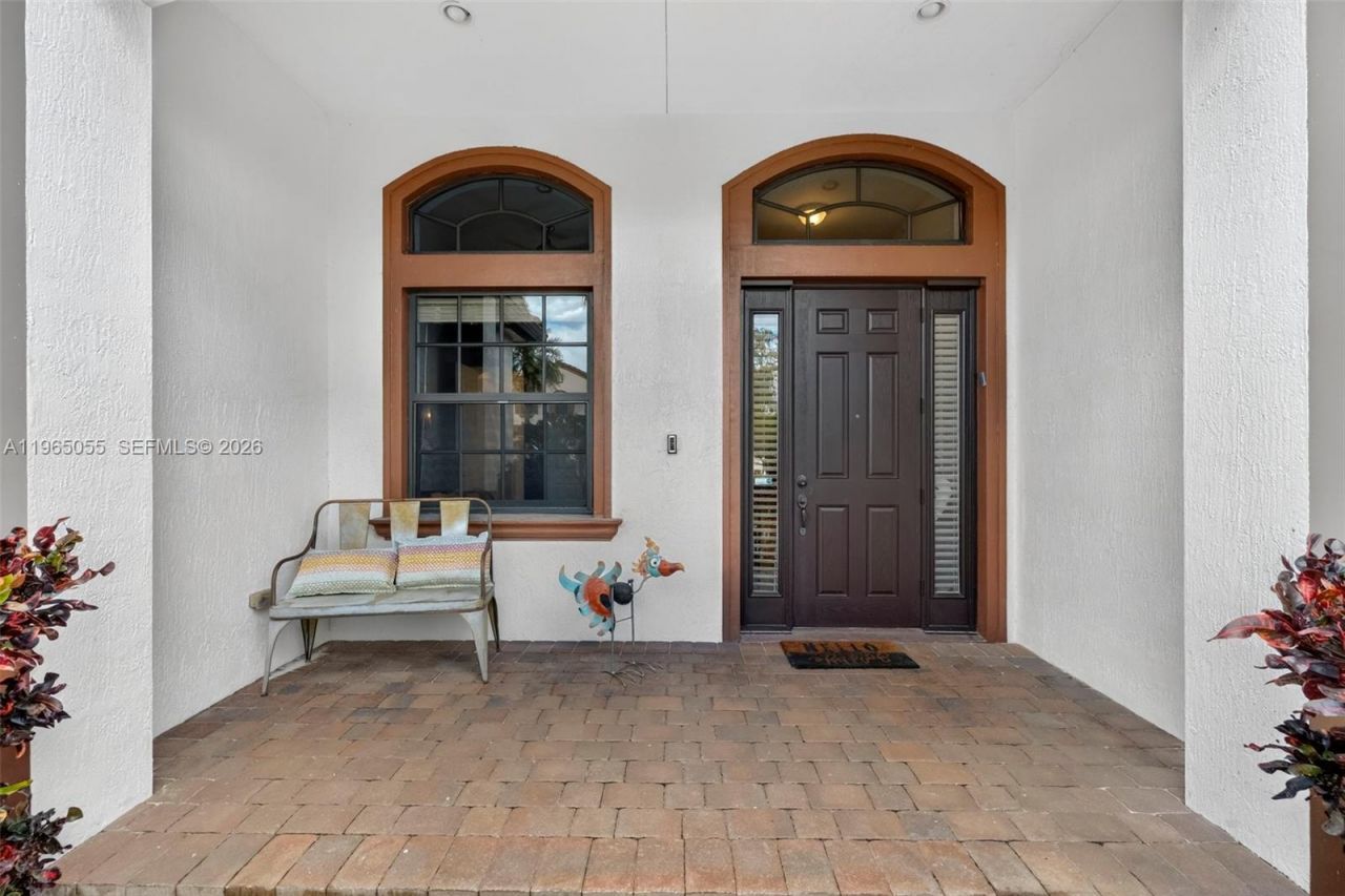 8782 NW 41st St, Cooper City, FL 33024 Photo