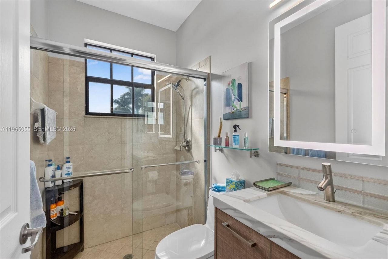 8782 NW 41st St, Cooper City, FL 33024 Photo