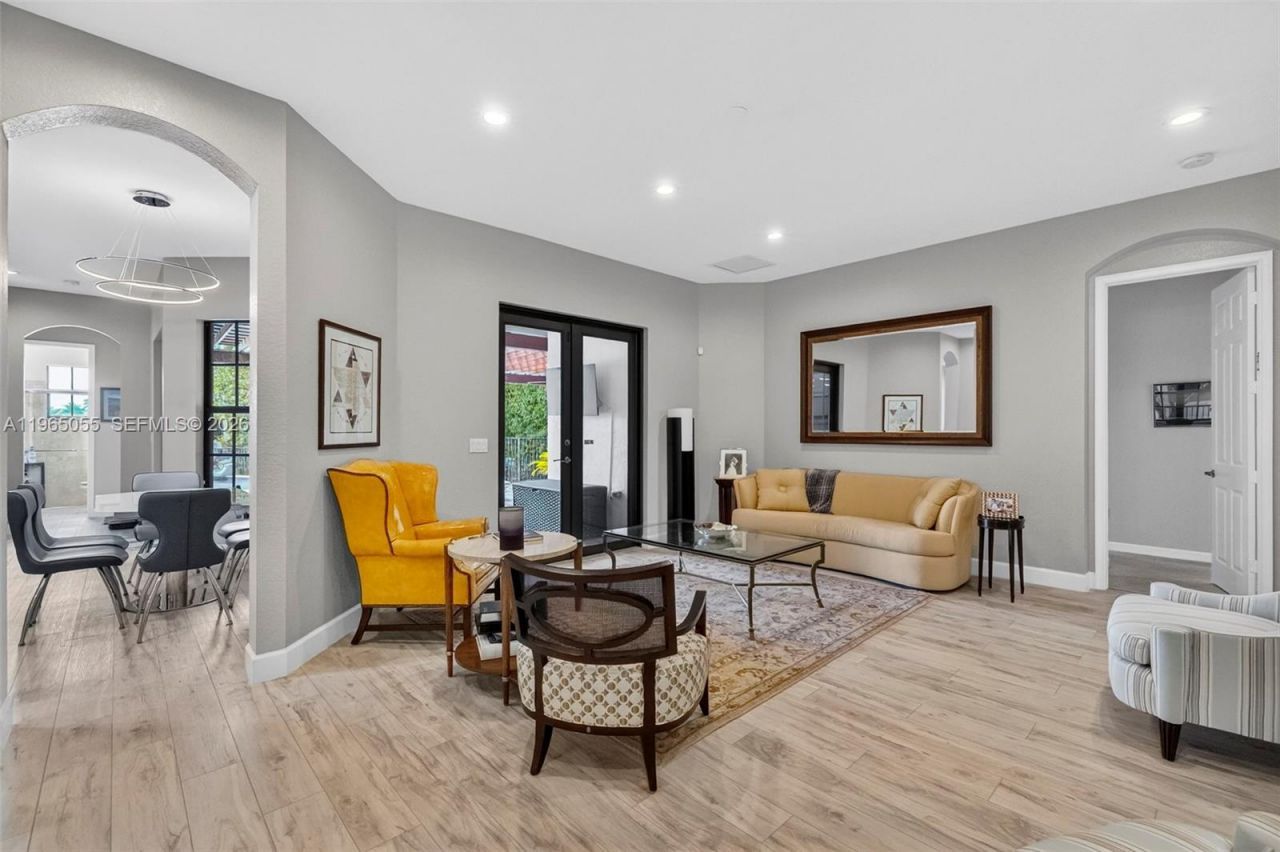 8782 NW 41st St, Cooper City, FL 33024 Photo