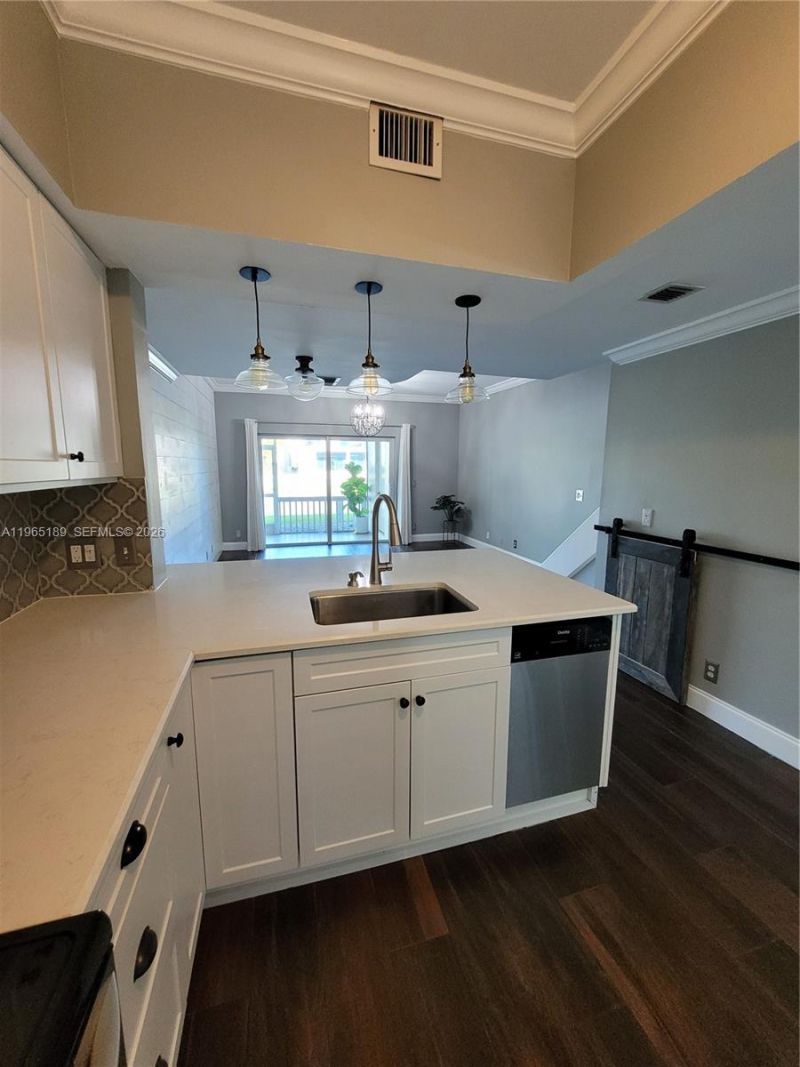 205 Mallory Ct, Unit 205, Weston, FL 33326 Photo