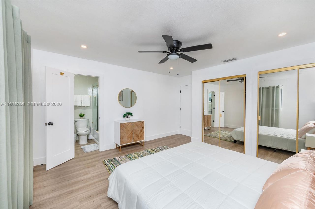 3321 NW 19th Ter , Unit B, Miami, FL 33125 Photo