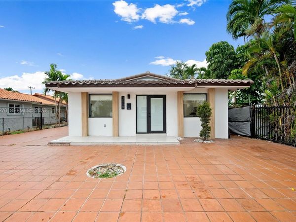 3668 SW 26th St, Miami, FL 33133