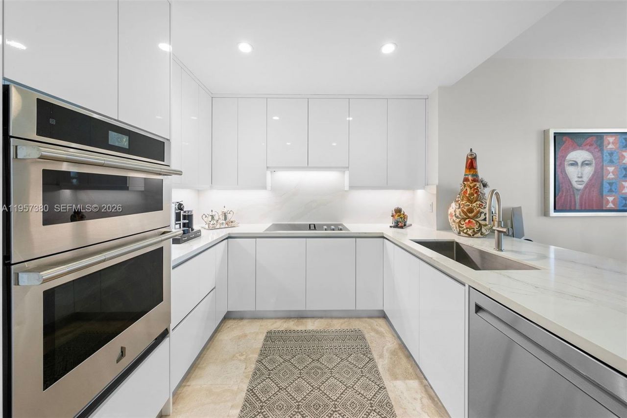 13633 Deering Bay Dr, Unit 256, Coral Gables, FL 33158 Photo