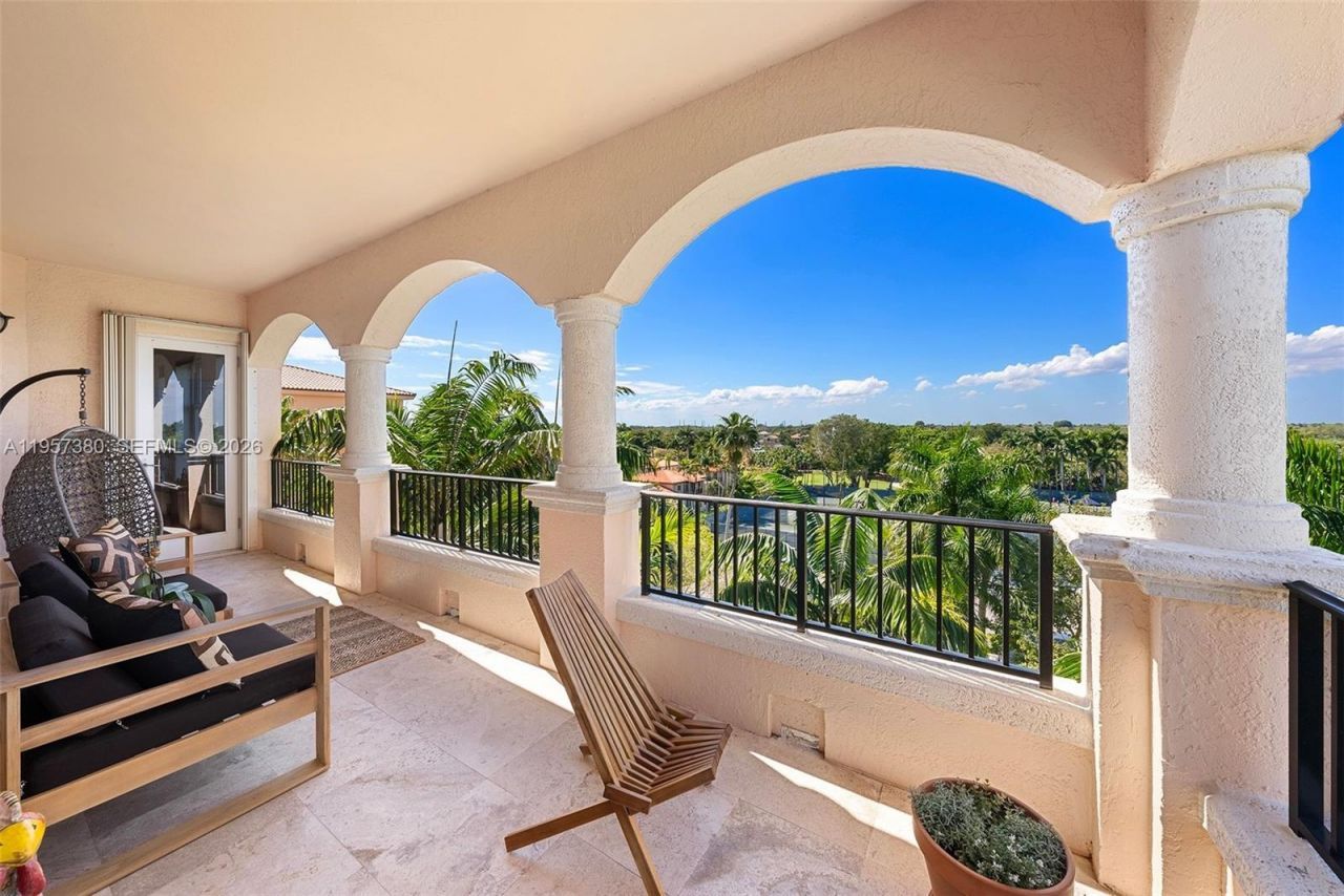 13633 Deering Bay Dr, Unit 256, Coral Gables, FL 33158 Photo