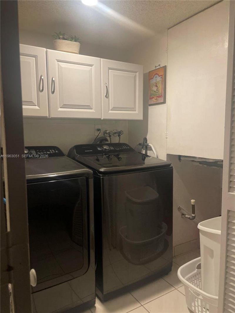 16475 Golf Club Rd, Unit 309, Weston, FL 33326 Photo