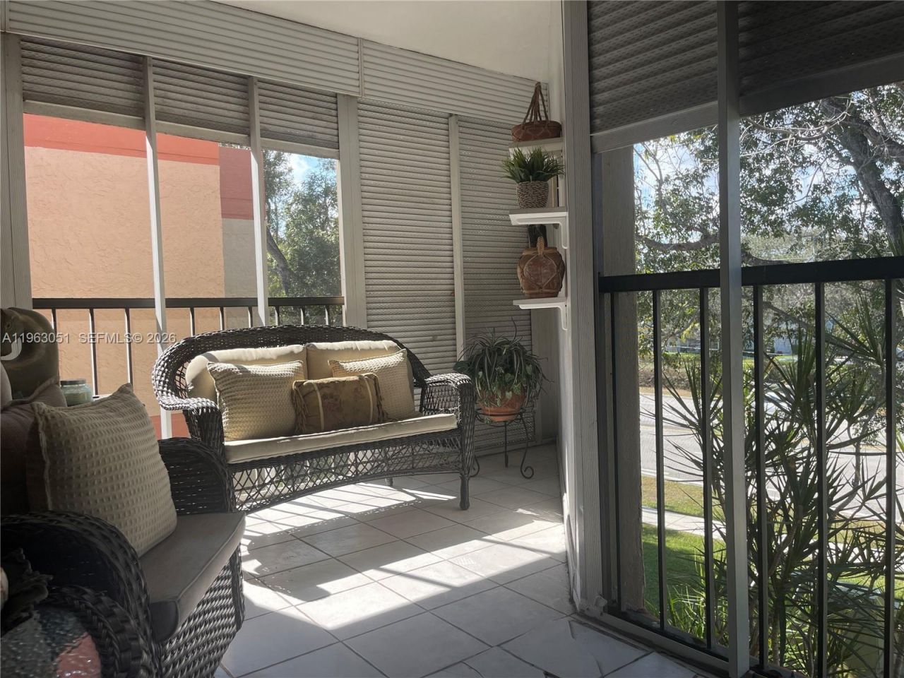 16475 Golf Club Rd, Unit 309, Weston, FL 33326 Photo