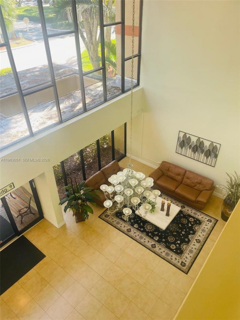 16475 Golf Club Rd, Unit 309, Weston, FL 33326 Photo