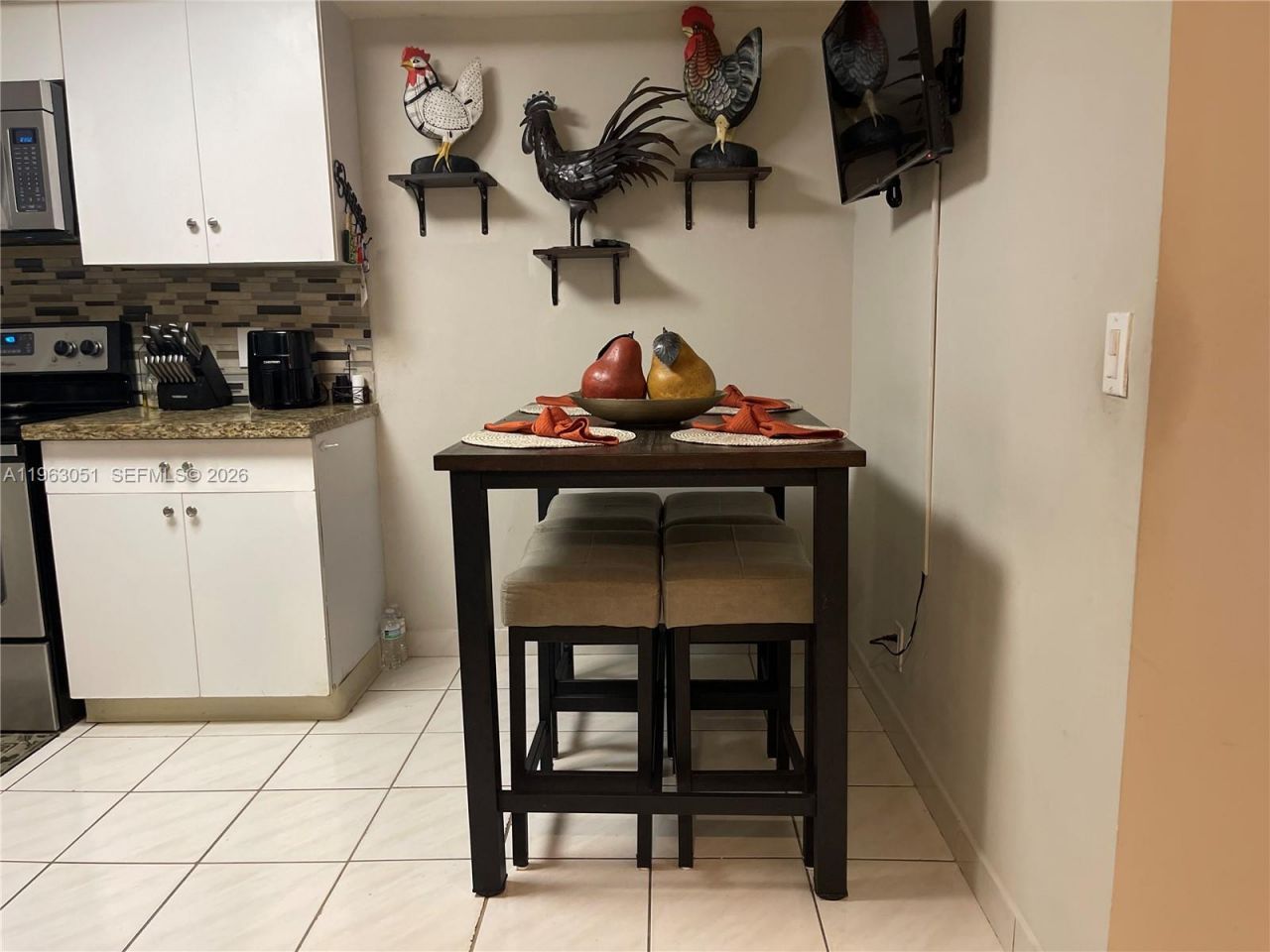 16475 Golf Club Rd, Unit 309, Weston, FL 33326 Photo