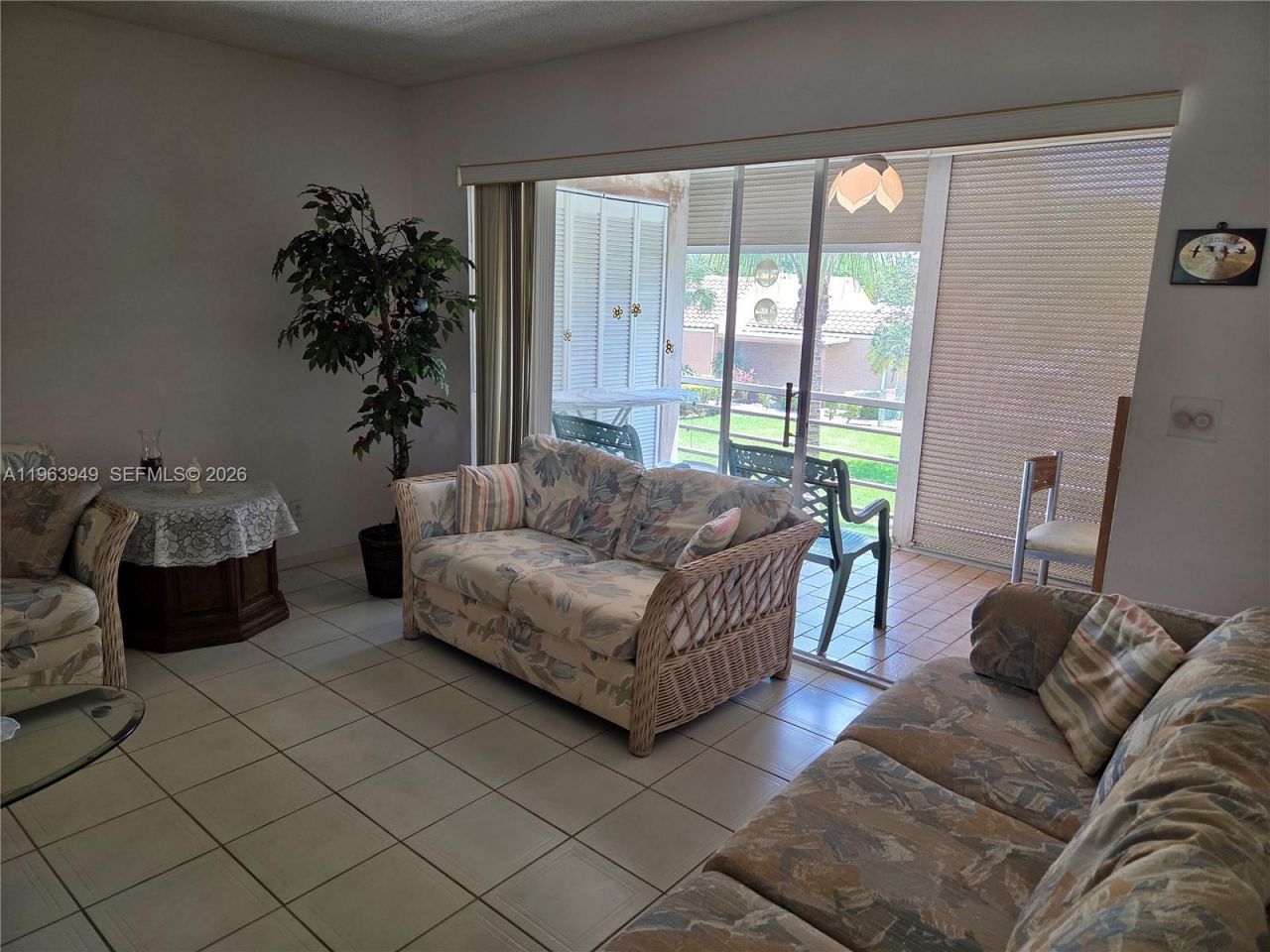 8834 W Mcnab Rd, Unit 201, Tamarac, FL 33321 Photo