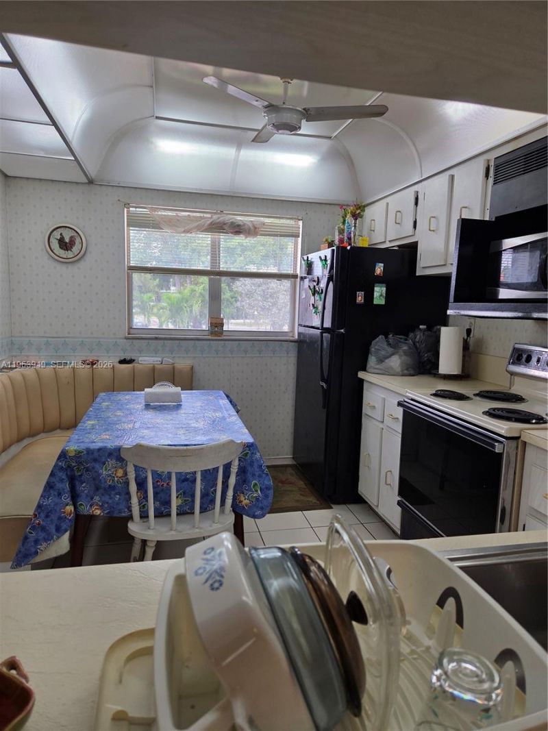 8834 W Mcnab Rd , Unit 201, Tamarac, FL 33321 Photo