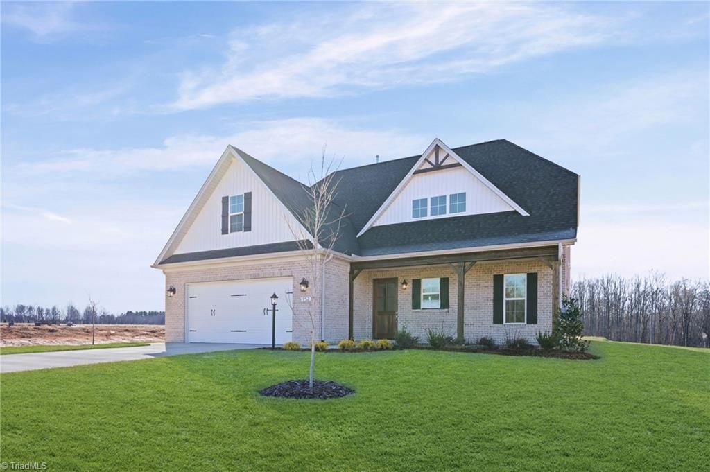 152 Emerald Drive, Lexington, NC 27295 Main Photo