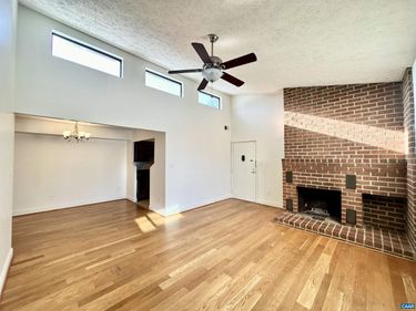 104 TURTLE CREEK RD, Unit 9, Charlottesville, VA 22901