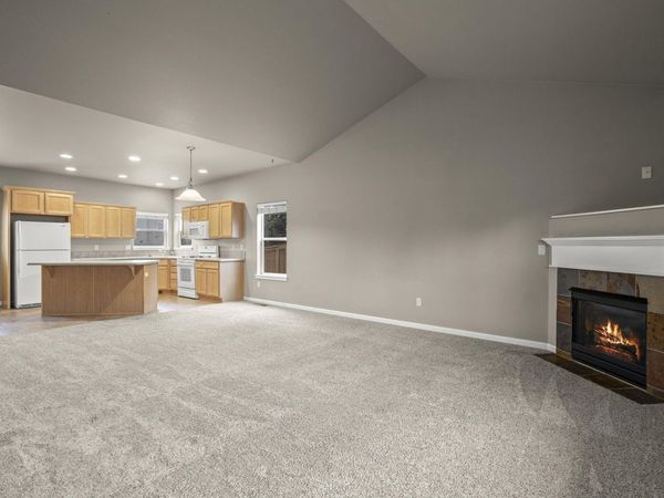 20702 Beaumont Drive, Bend, OR 97701