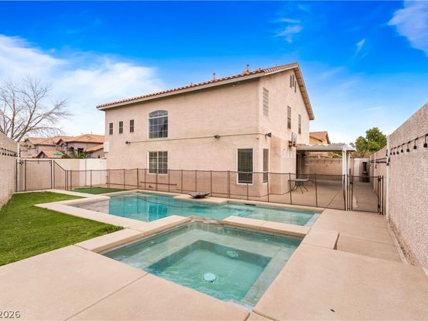 823 Rusty Branch Avenue, Las Vegas, NV 89123