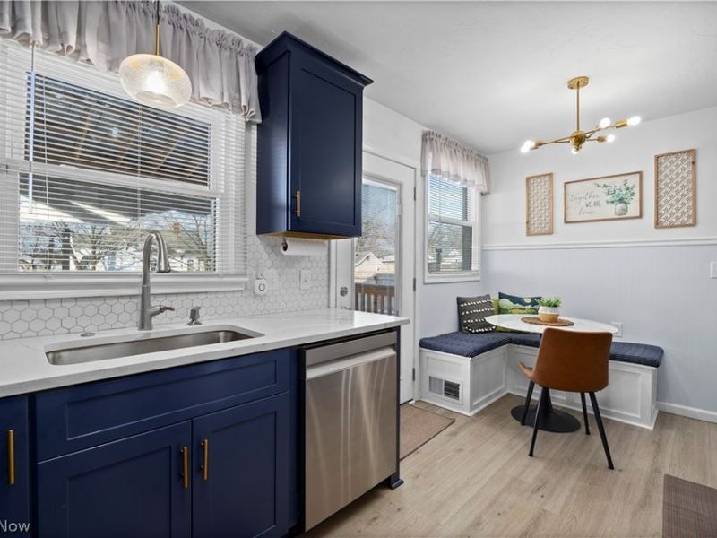 141 Elma Drive, Elyria, OH 44035 Photo 12