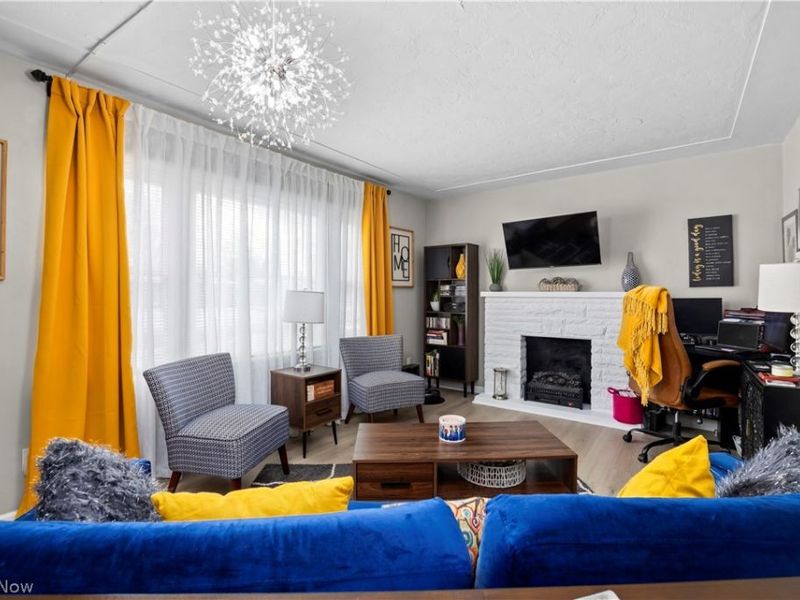 141 Elma Drive, Elyria, OH 44035 Photo 2