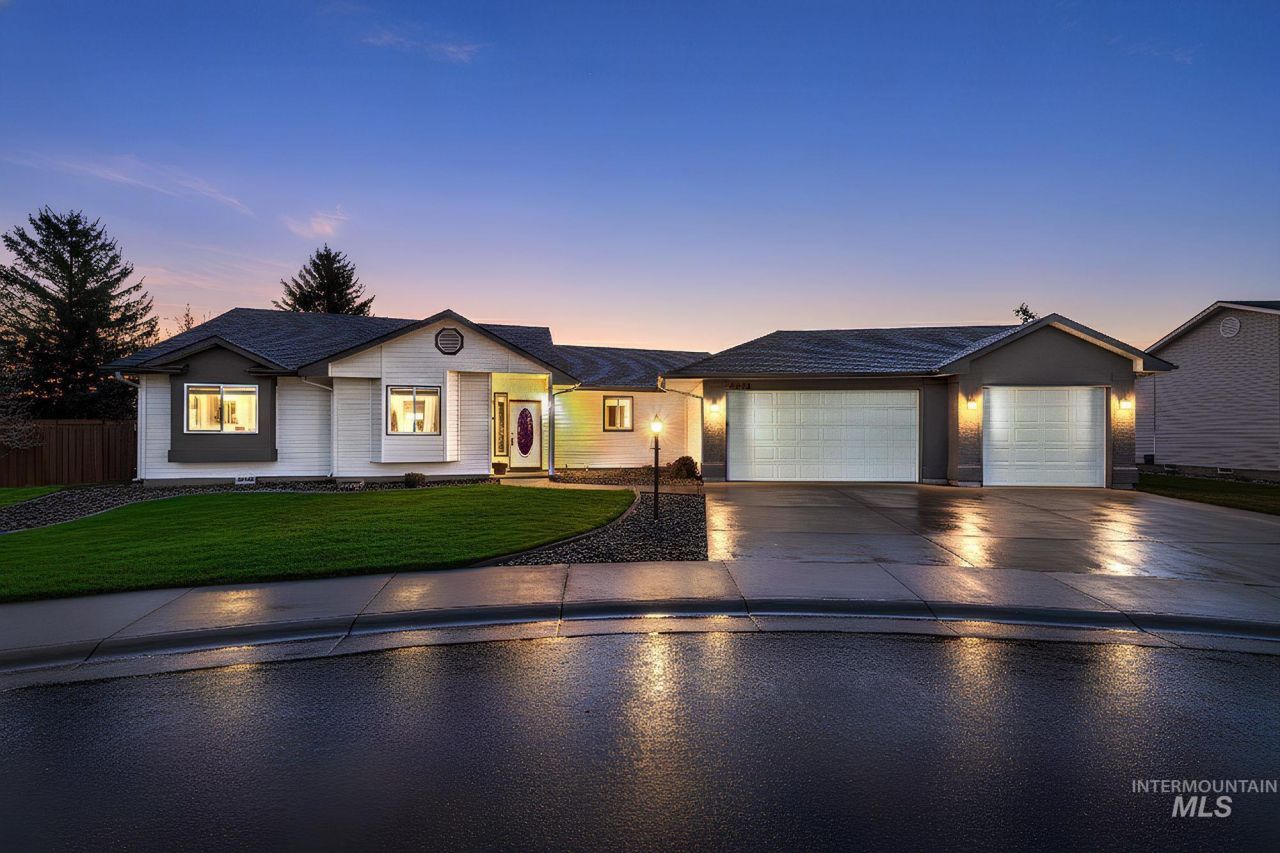 4014 Stonegate Pl, Caldwell, ID 83605 Main Photo