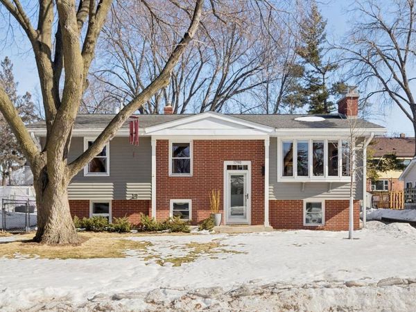 1790 Lake Street, Lauderdale, MN 55113