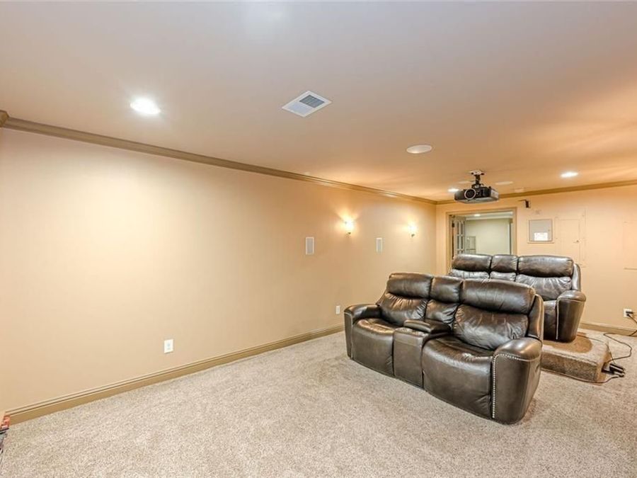 Property Image 44