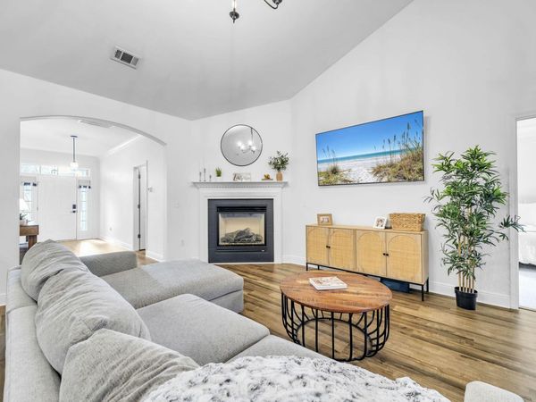 65 Concert Court, Freeport, FL 32439