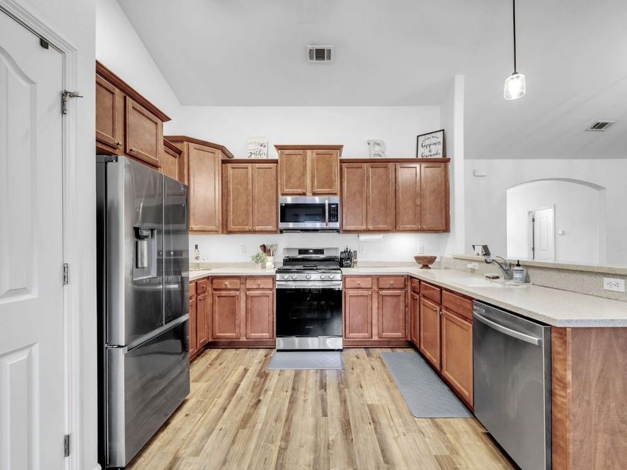 Property Image 16