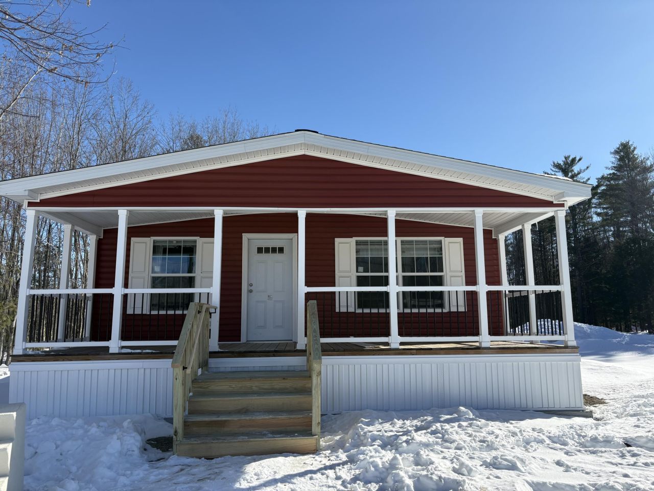 498 Poland Road, Auburn, ME 04210 Main Photo