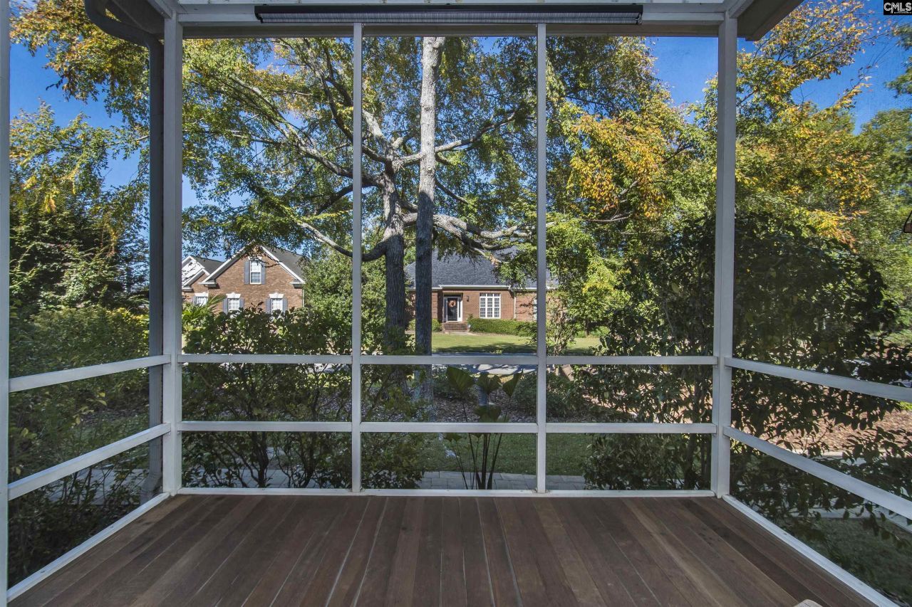 2 Beacon Point Court  Photo 11