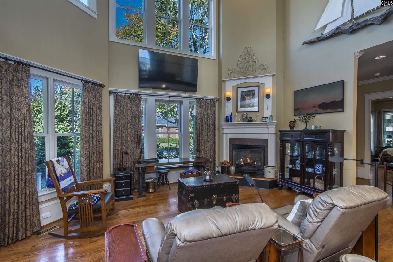 2 Beacon Point Court  Photo 15