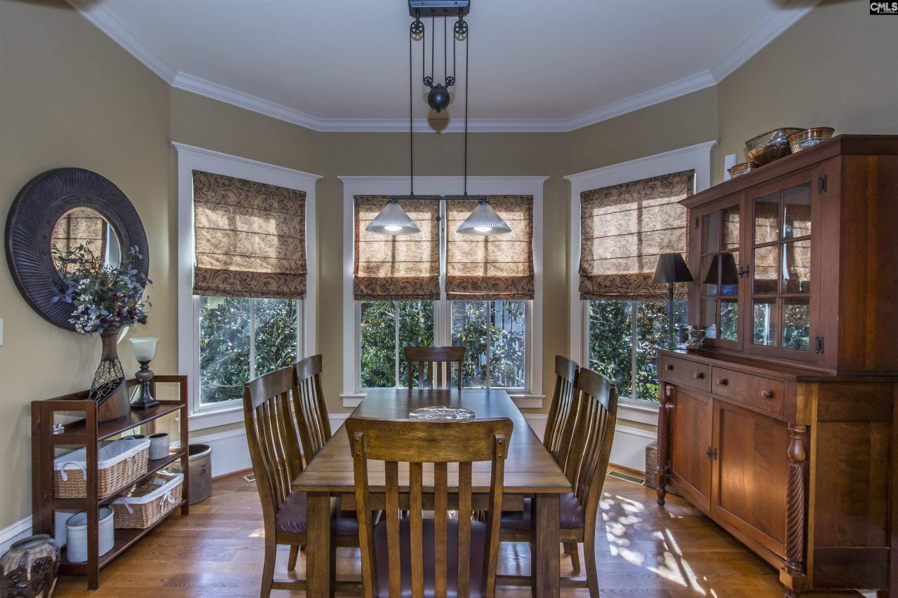 2 Beacon Point Court  Photo 16