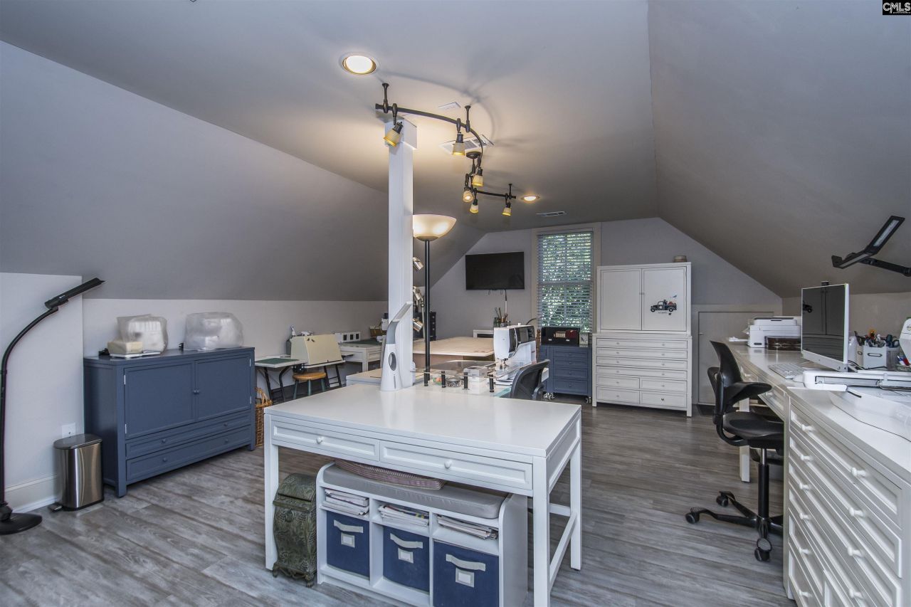 2 Beacon Point Court  Photo 36