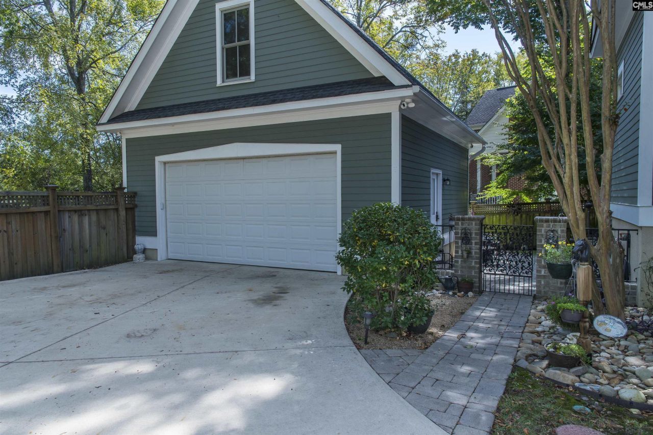 2 Beacon Point Court  Photo 38