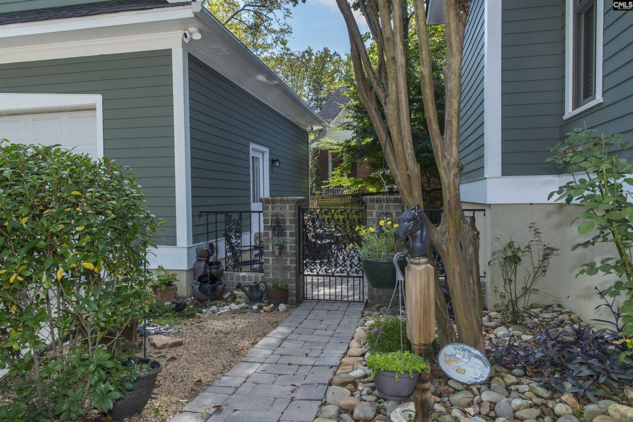 2 Beacon Point Court  Photo 41