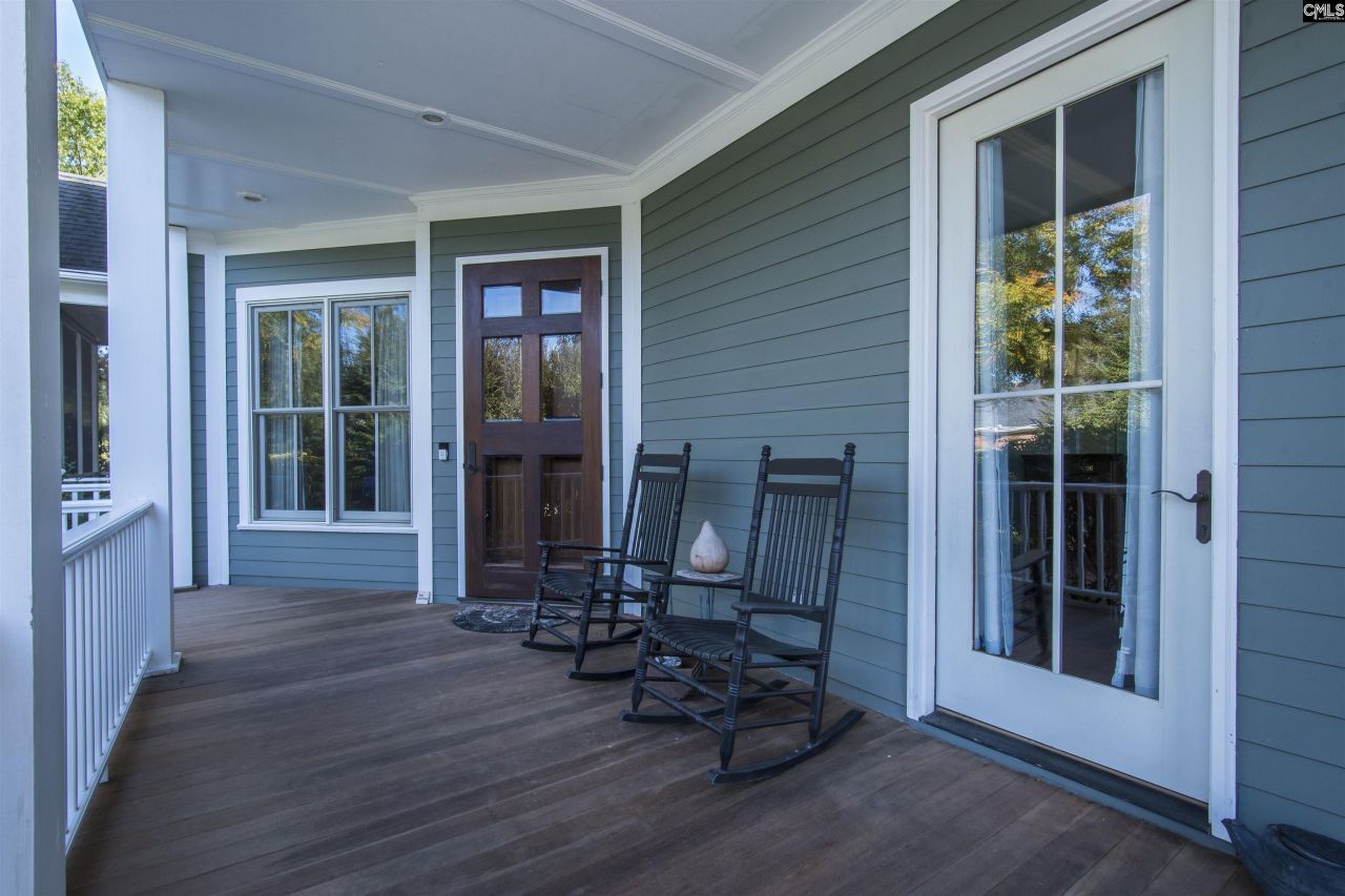 2 Beacon Point Court  Photo 8