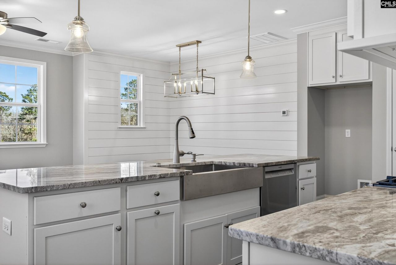 1004 Manarola Road  Photo 6