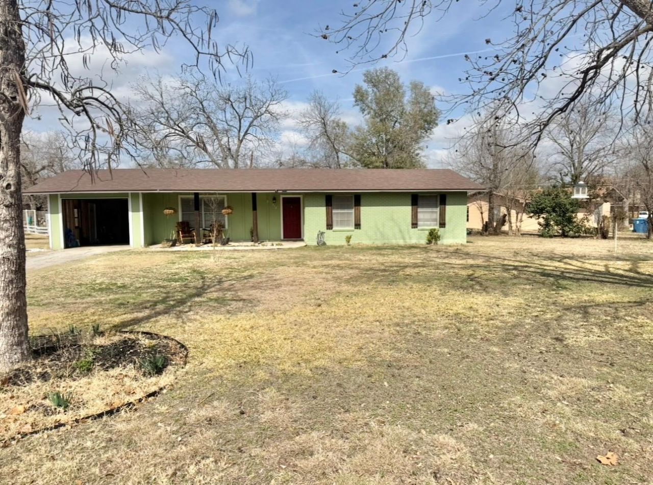 612 Cardinal St, Elgin, TX 78621 Main Photo