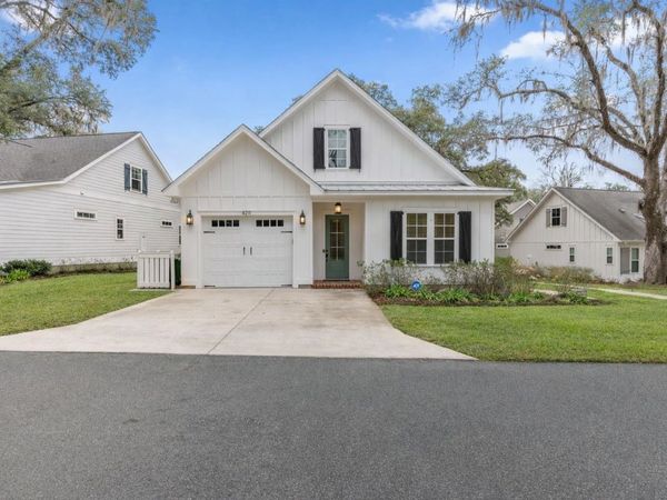 4211 Oak Run Lane , Tallahassee, FL 32317
