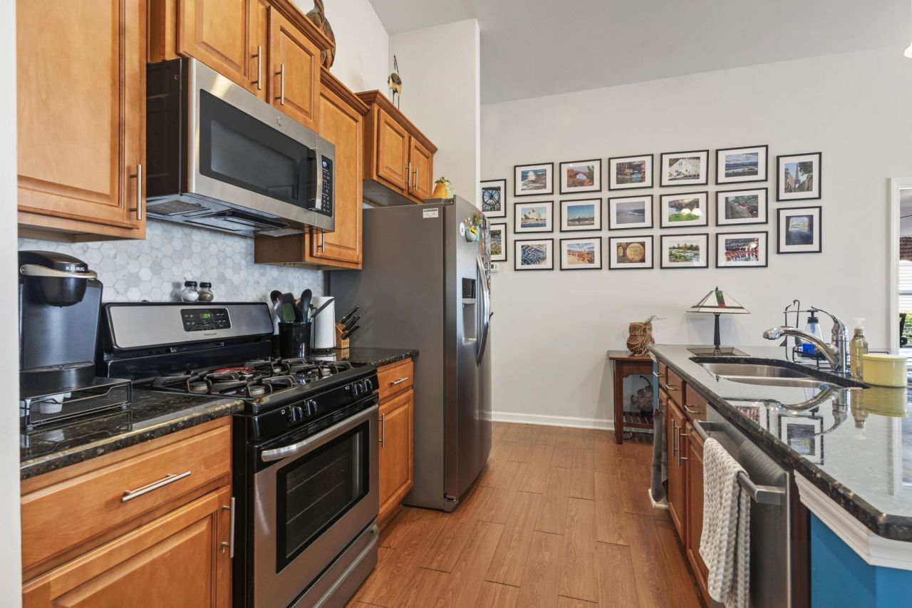 4412 Livorn Loop Photo 11