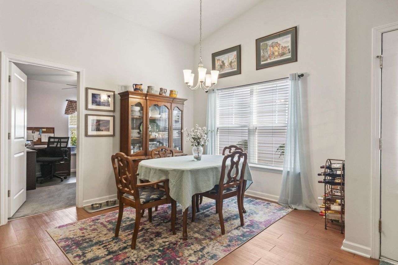 4412 Livorn Loop Photo 12