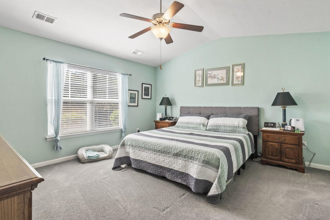 4412 Livorn Loop Photo 14