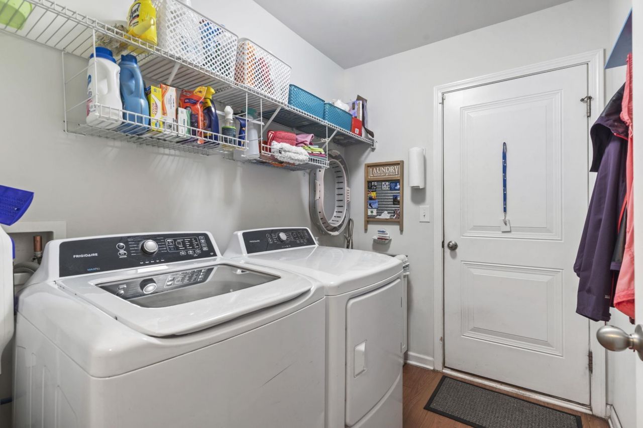 4412 Livorn Loop Photo 22